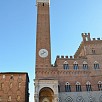 Foto: Scorcio - Torre del Mangia - sec. XIV (Siena) - 8
